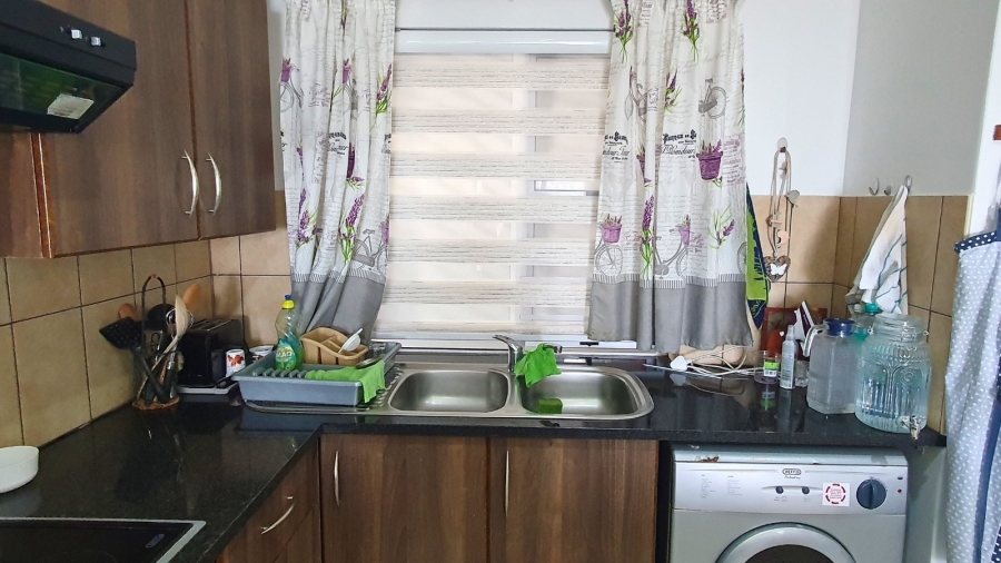 2 Bedroom Property for Sale in Dana Bay Western Cape